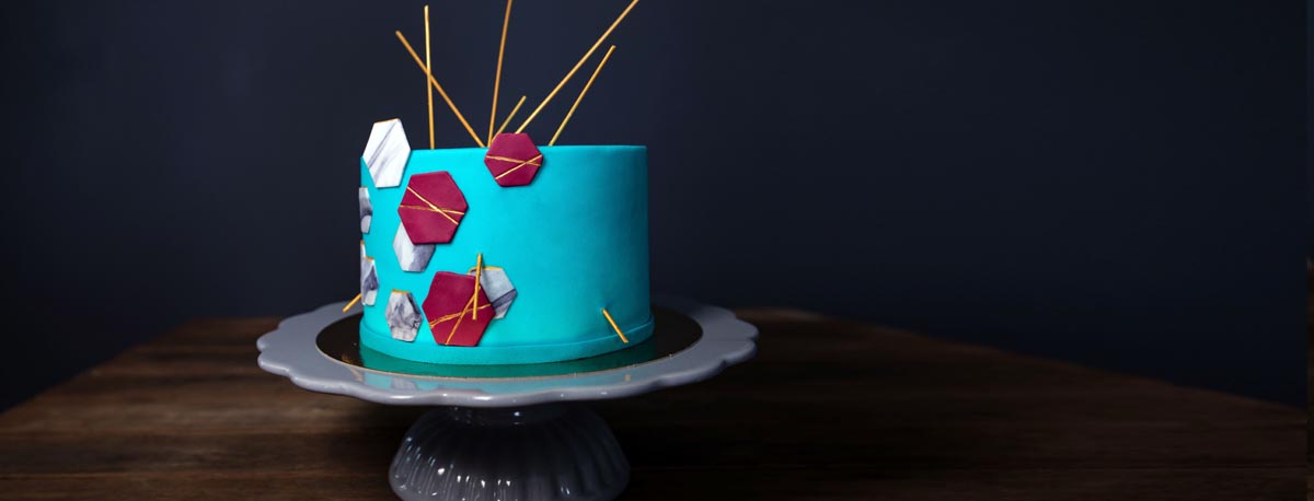 Fondanttorte einem modernen Design
